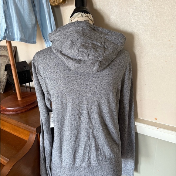 Amazon Essentials Gray Hooded Sweatshirt Relaxed Fit - Picture 5 of 7